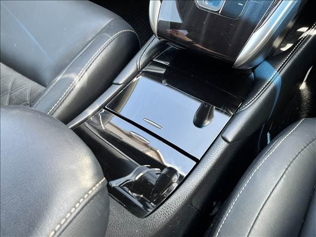 2017 Toyota HARRIER — миниатюра 32