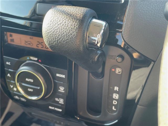 2009 Nissan ROOX 照片 10