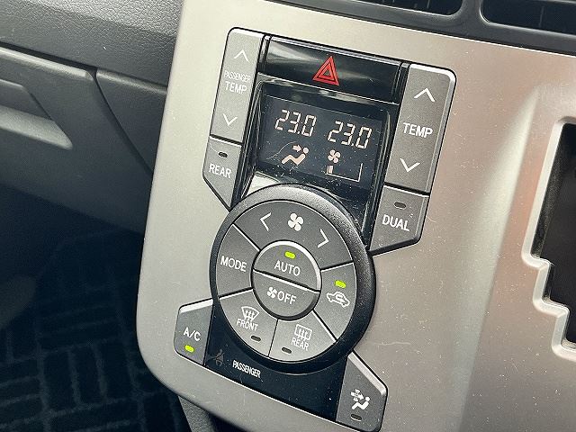 2009 Toyota VOXY 缩略图 15