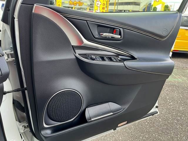 2018 Toyota HARRIER — миниатюра 13