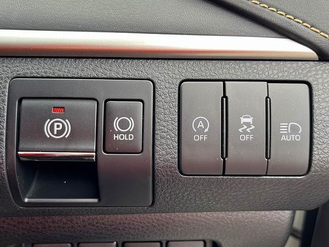 2018 Toyota HARRIER — миниатюра 19