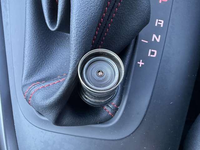 2017 ALFA Romeo GIULIETTA 缩略图 12
