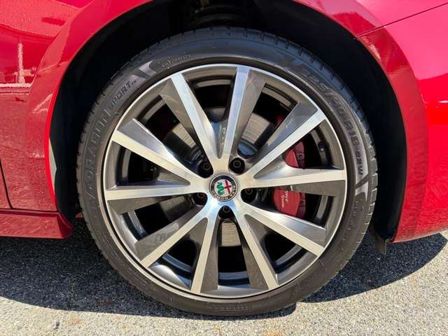 2017 ALFA Romeo GIULIETTA 缩略图 38
