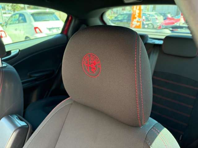 2017 ALFA Romeo GIULIETTA 缩略图 52
