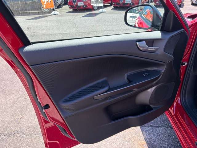2017 ALFA Romeo GIULIETTA 缩略图 59