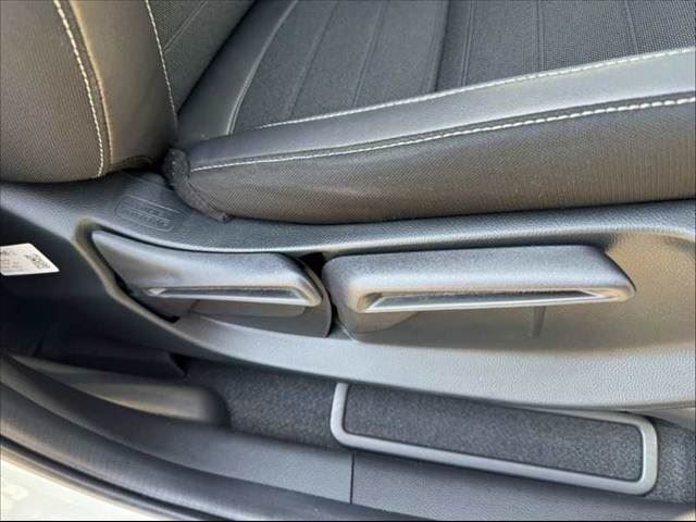 2023 Honda FIT — миниатюра 30
