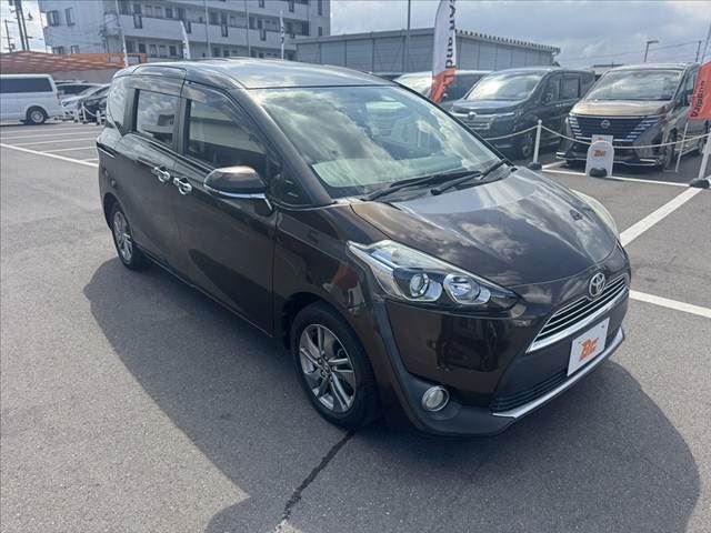 صورة 8 لـ 2017 Toyota SIENTA