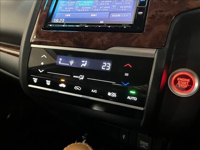 2017 Honda FIT 缩略图 23