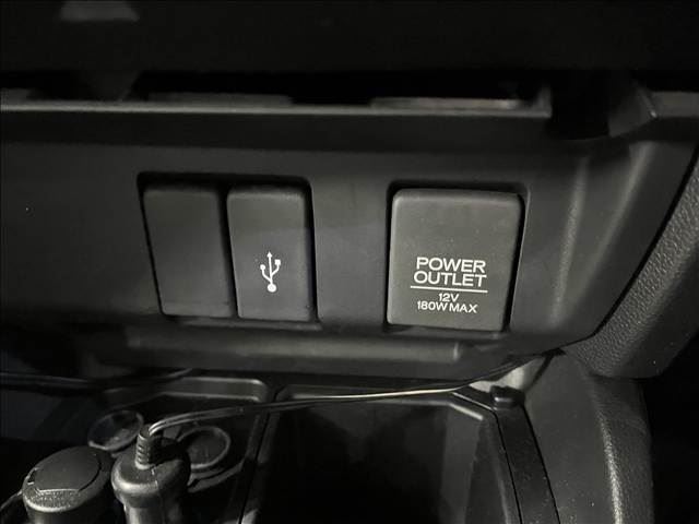 2017 Honda FIT 缩略图 24