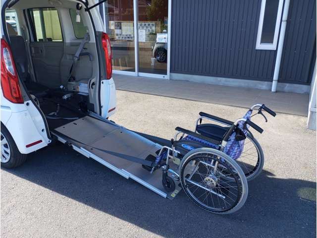 صورة مصغرة 14 لـ 2019 Honda N-BOX
