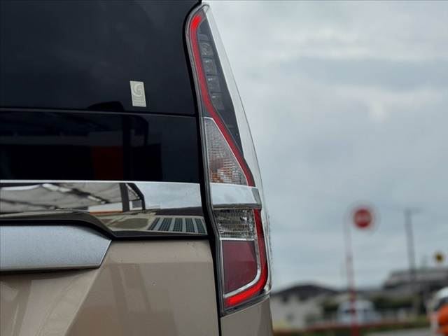 2020 Nissan SERENA 缩略图 38