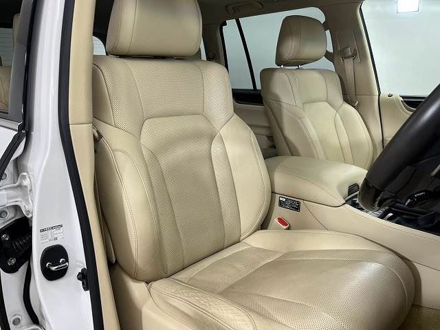 2015 Lexus LX — фото 5