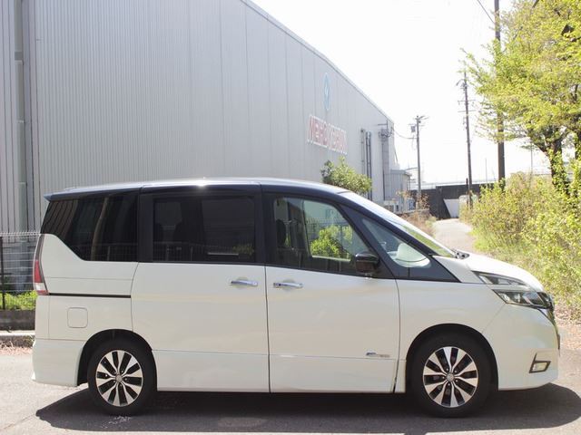 2016 Nissan SERENA 照片 9