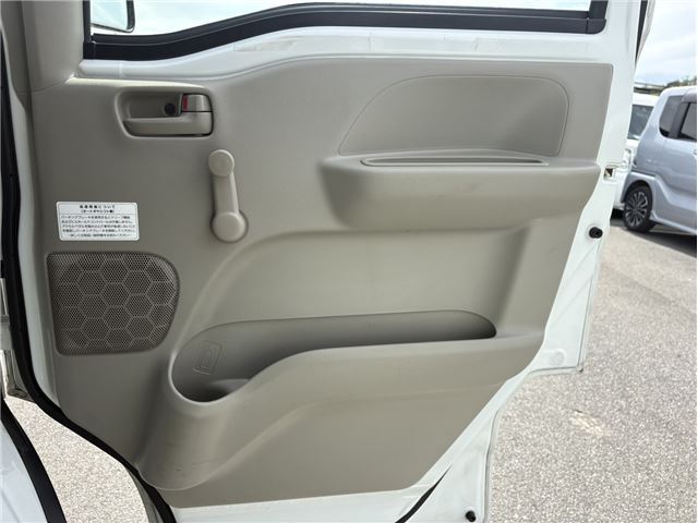 صورة مصغرة 34 لـ 2019 Nissan NV100CLIPPER RIO