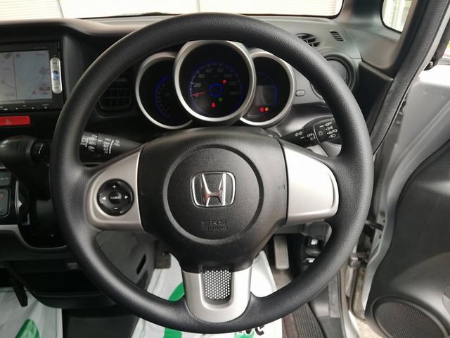 2021 Honda N-BOX — миниатюра 13