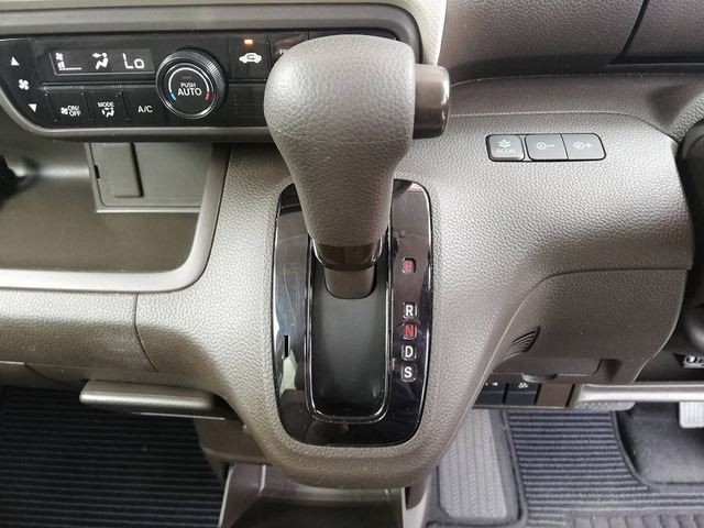 2021 Honda N-BOX — миниатюра 26