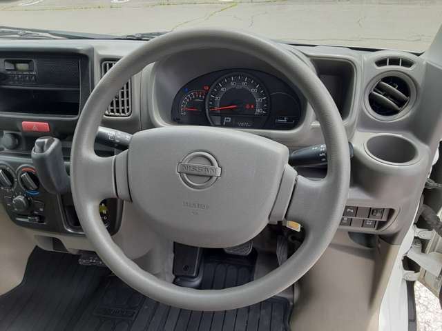 صورة 9 لـ 2021 Nissan NV100CLIPPER RIO