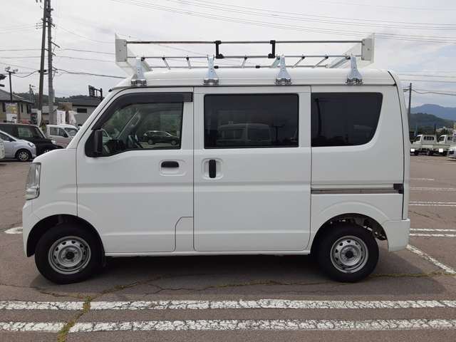 صورة 4 لـ 2021 Nissan NV100CLIPPER RIO