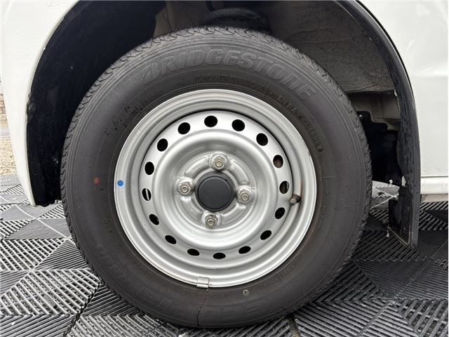2022 Nissan NV100CLIPPER RIO 缩略图 14