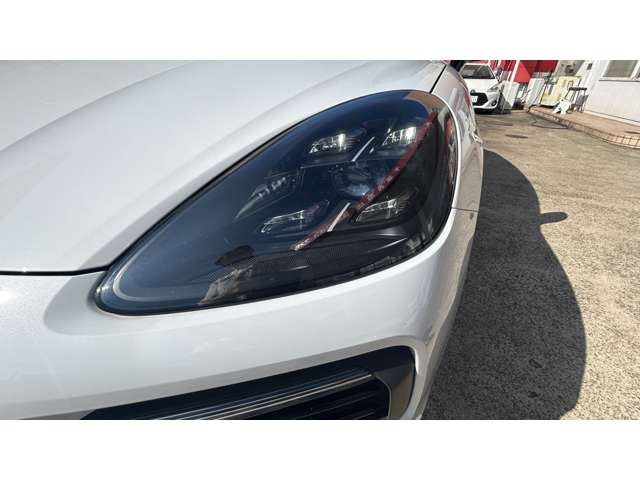 صورة مصغرة 41 لـ 2020 Porsche CAYENNE COUPE
