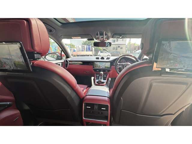 صورة مصغرة 53 لـ 2020 Porsche CAYENNE COUPE