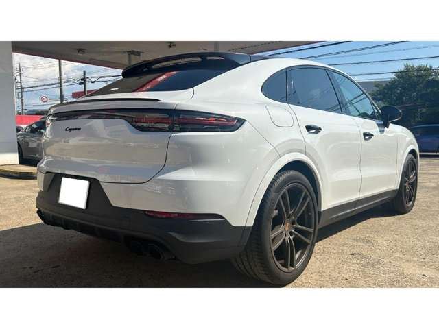 صورة مصغرة 60 لـ 2020 Porsche CAYENNE COUPE