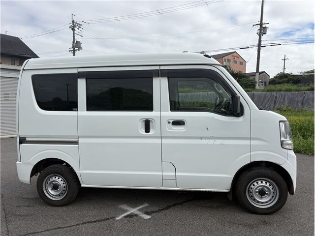 صورة 5 لـ 2018 Nissan NV100CLIPPER RIO