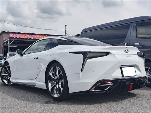 2017 Lexus LC — фото 2