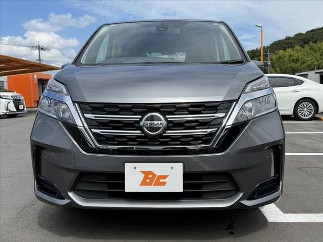 2022 Nissan SERENA 照片 9