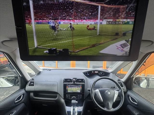 2014 Nissan SERENA 照片 2