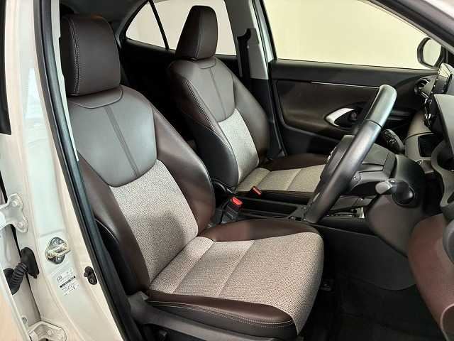 2021 Toyota YARIS CROSS — миниатюра 11