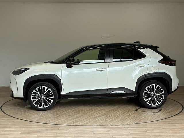 2021 Toyota YARIS CROSS — миниатюра 17