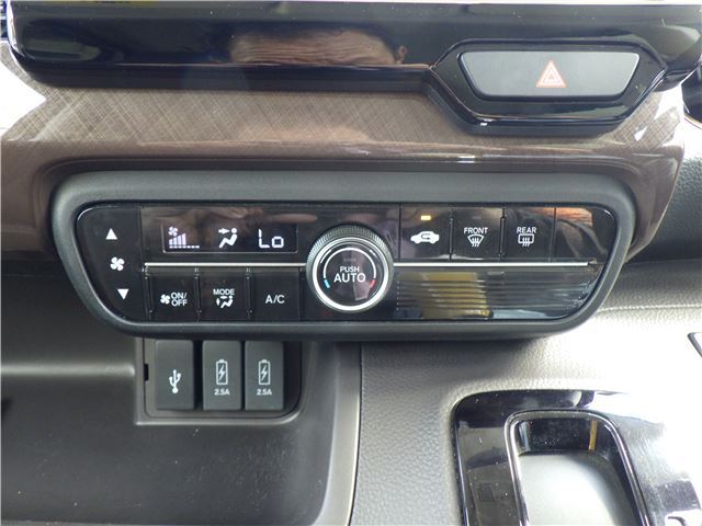 صورة 10 لـ 2019 Honda N-BOX