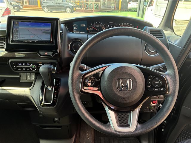 صورة 10 لـ 2019 Honda N-BOX