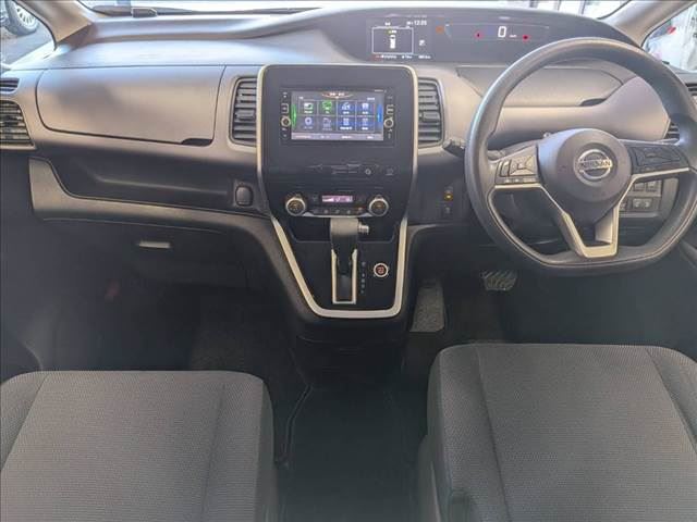 2016 Nissan SERENA 照片 3