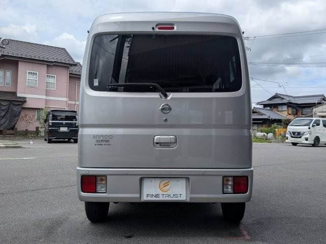 صورة مصغرة 19 لـ 2022 Nissan NV100CLIPPER RIO