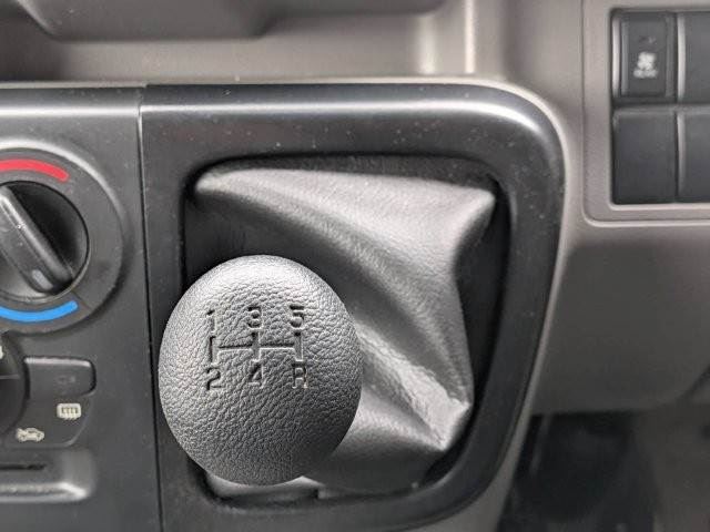 صورة مصغرة 34 لـ 2022 Nissan NV100CLIPPER RIO