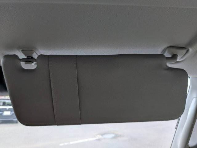 صورة مصغرة 43 لـ 2022 Nissan NV100CLIPPER RIO