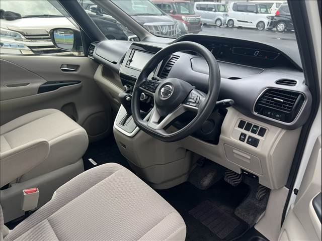 2016 Nissan SERENA 缩略图 13