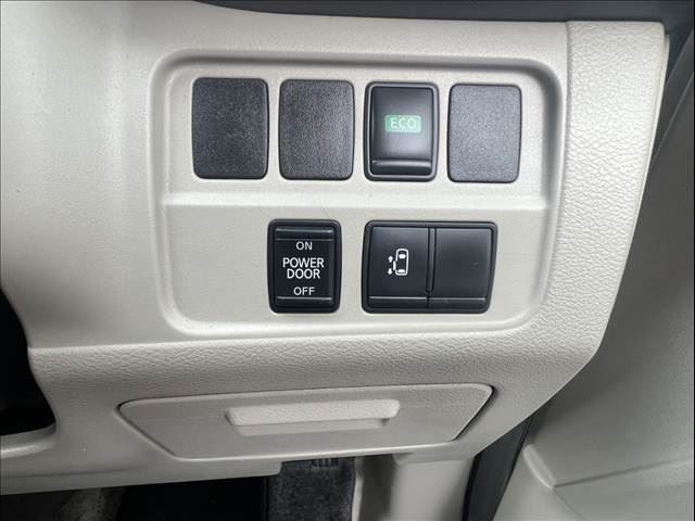 2016 Nissan SERENA 缩略图 27