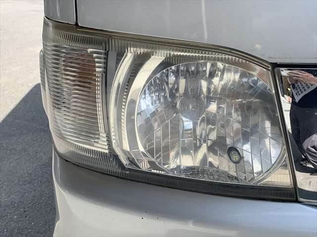 صورة مصغرة 21 لـ 2006 Toyota HIACE