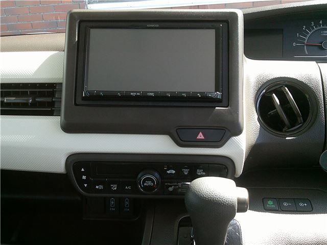 صورة 8 لـ 2021 Honda N-BOX