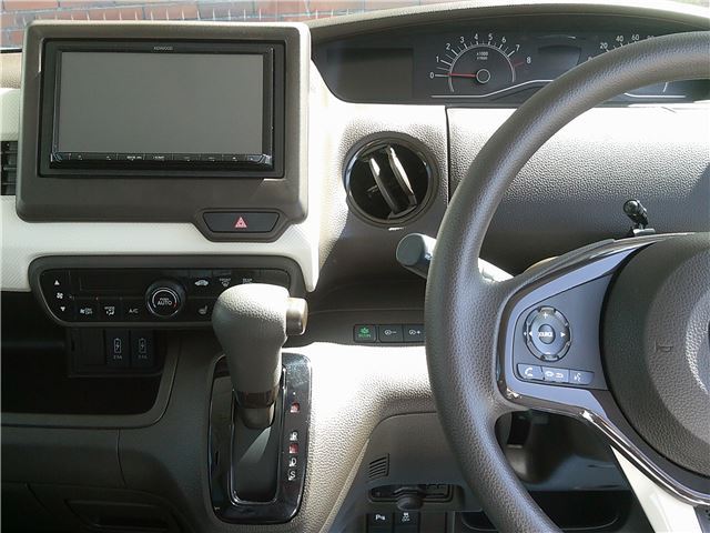 صورة 7 لـ 2021 Honda N-BOX