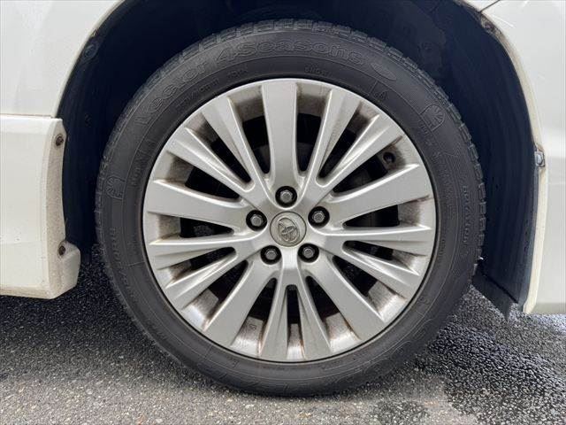 صورة مصغرة 12 لـ 2012 Toyota VELLFIRE