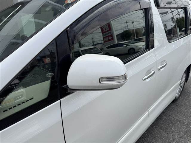 صورة مصغرة 23 لـ 2012 Toyota VELLFIRE
