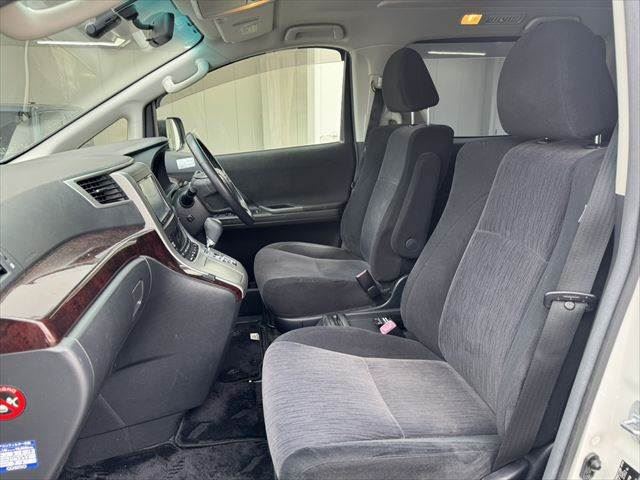 صورة مصغرة 28 لـ 2012 Toyota VELLFIRE