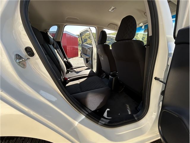 2015 Honda FIT 缩略图 51