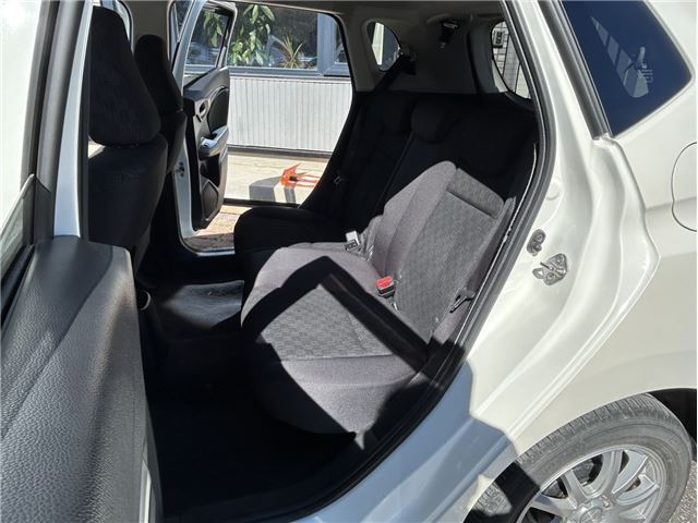 2015 Honda FIT 缩略图 54