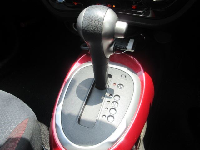 2011 Nissan JUKE — миниатюра 22