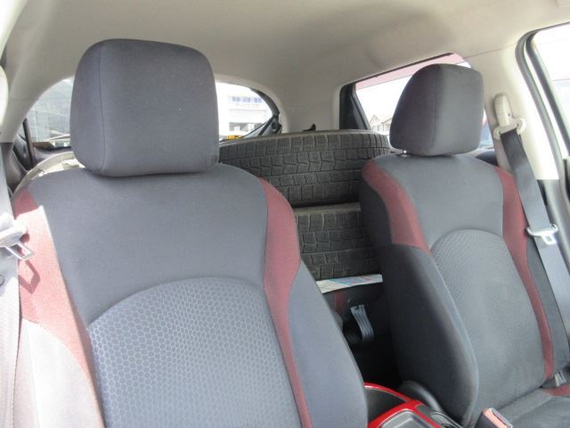 2011 Nissan JUKE — миниатюра 28